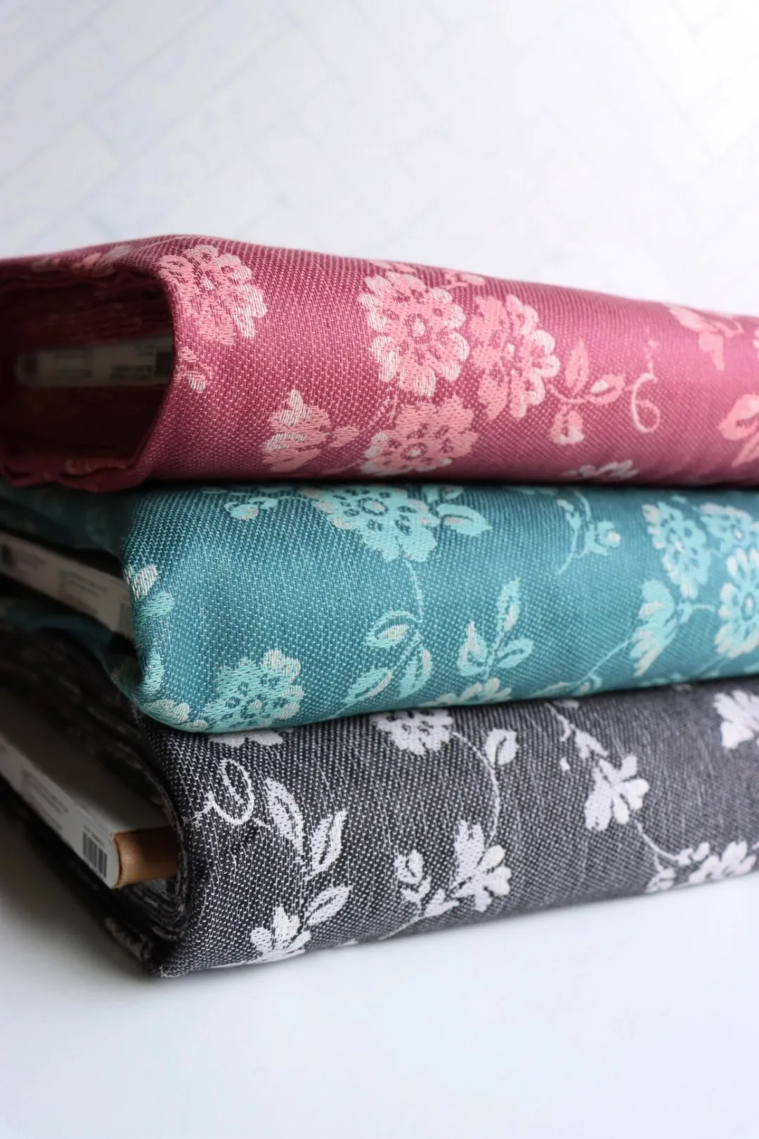 Bordeaux Floral | Wishwell Loire Valley Jacquards | Robert Kaufman