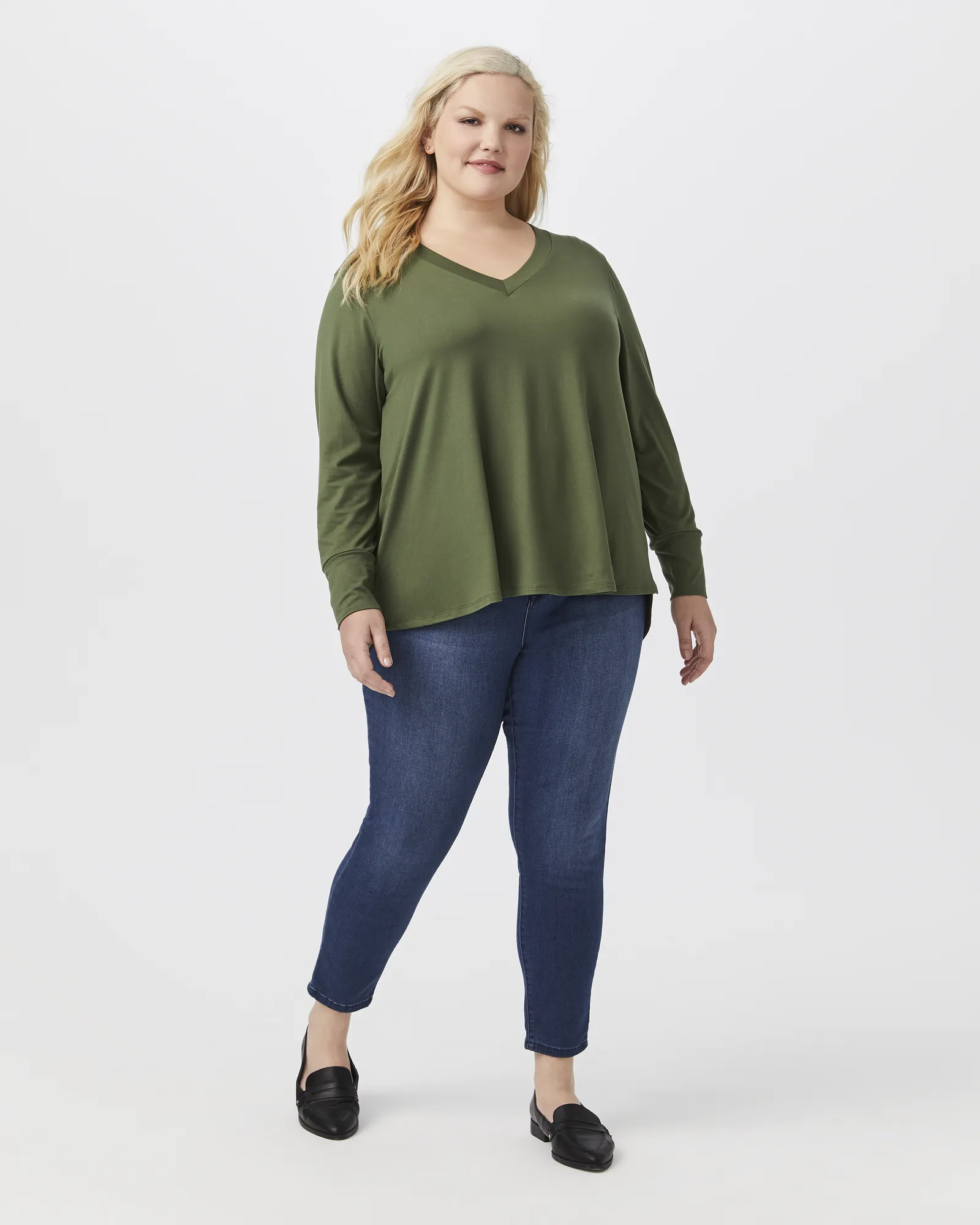 Maci Featherweight Long Sleeve Top | Olive Green