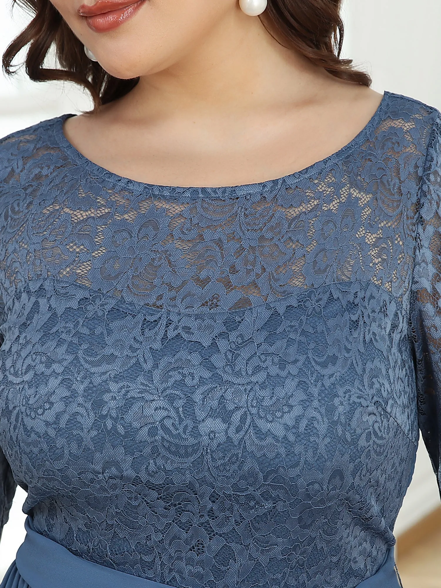 Maxi Long Lace Illusion Wholesale Plus Size Mother Of Bride Dresses EZ07624