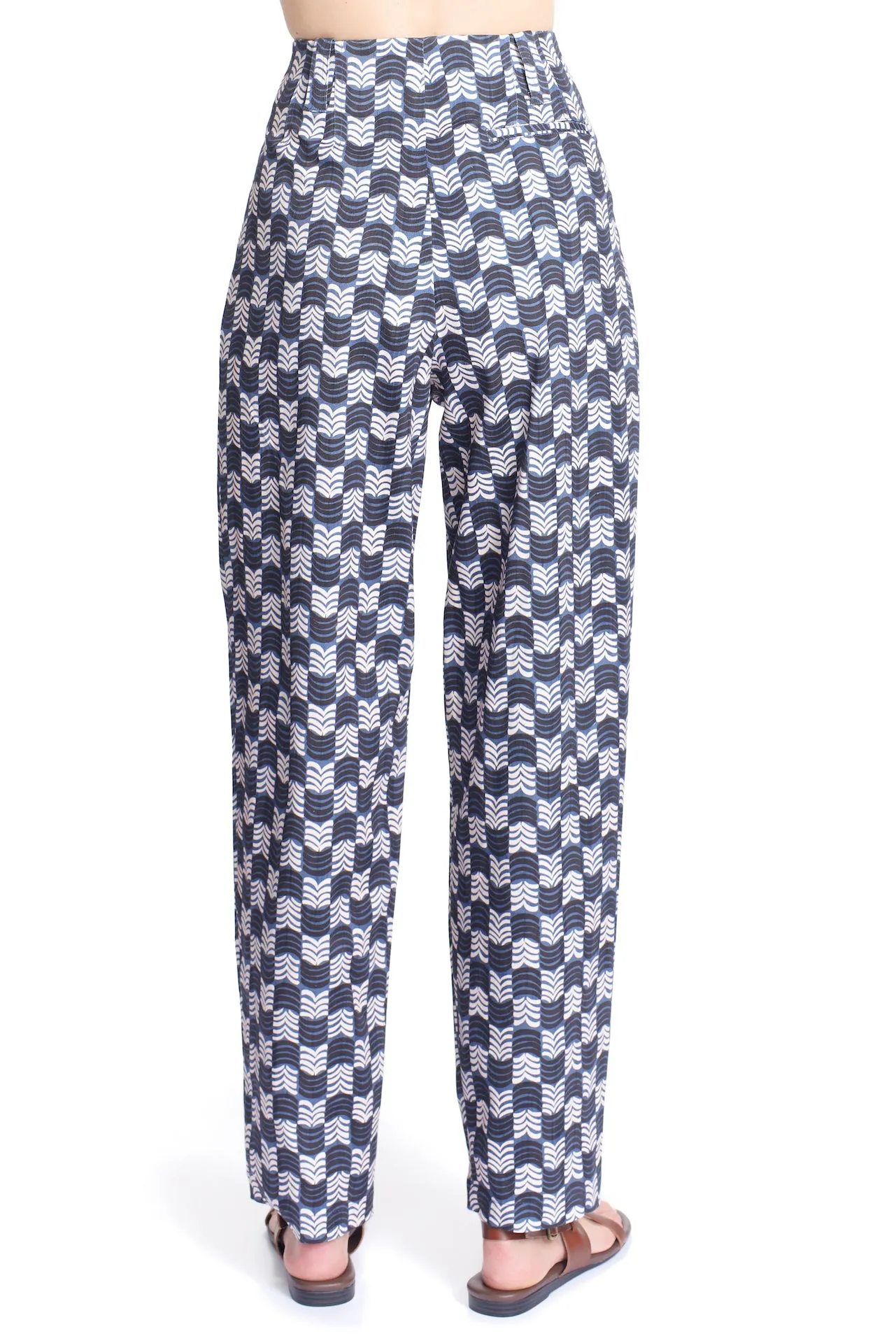 THE VALERIE PANT-UPS AND DOWNS